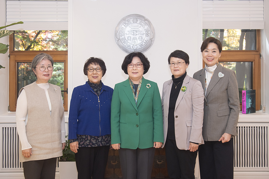 [동정] 아시아 교육봉사회 임원진 총장 초청 오찬