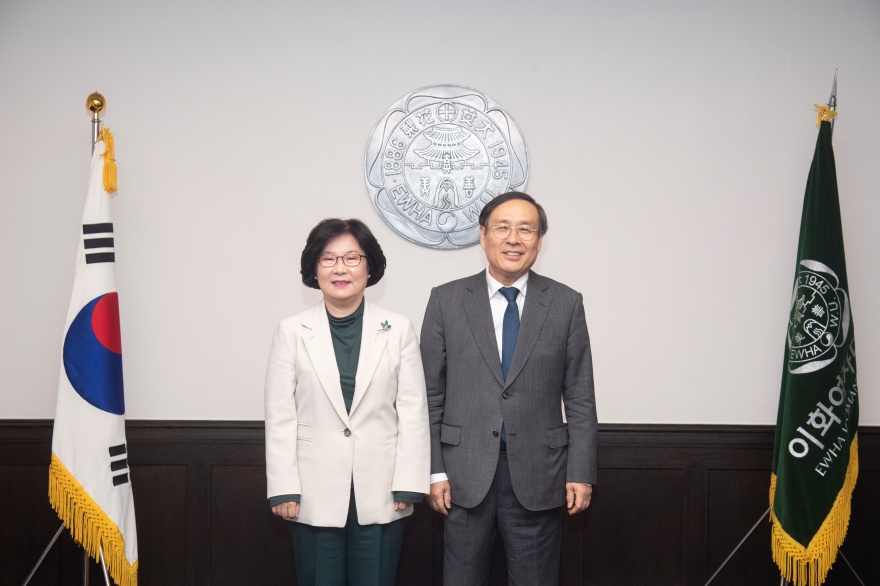 [동정] 오세정 전 서울대학교 총장 접견 및 총장 초청 만찬